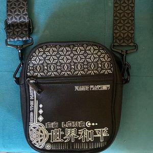 Rage nation cross body bag